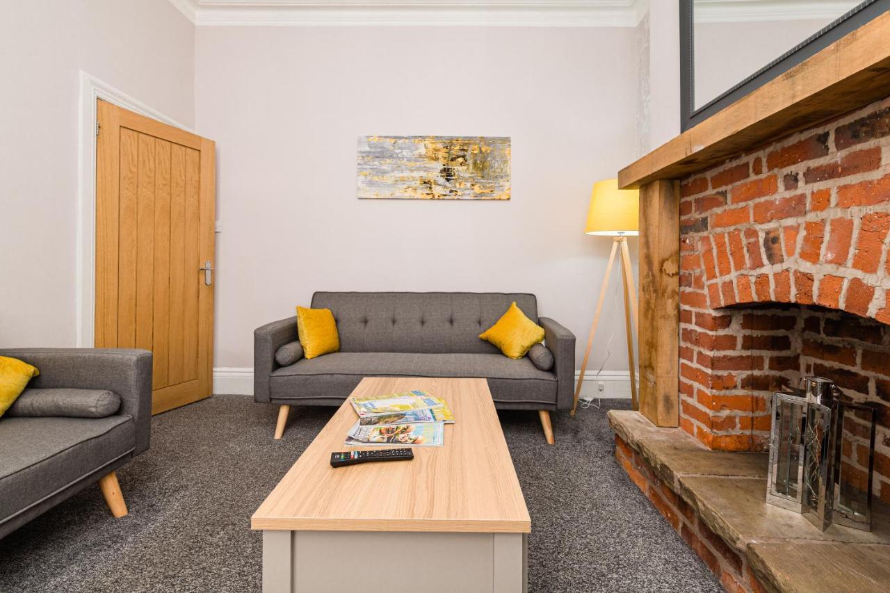 Holiday home Carnarvon House - Wi-fi & Parking Contractors *