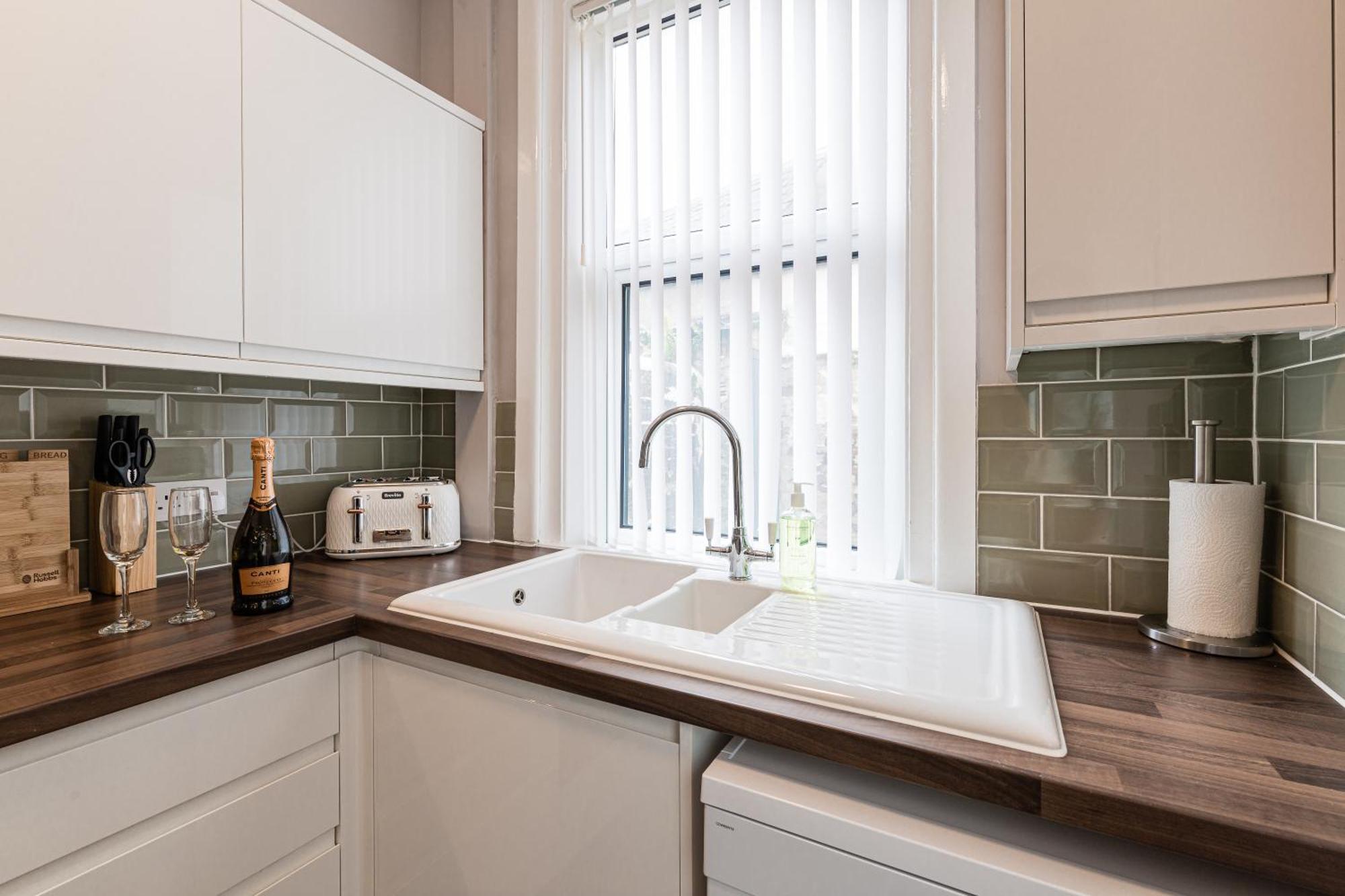 Holiday home Carnarvon House - Wi-fi & Parking Contractors